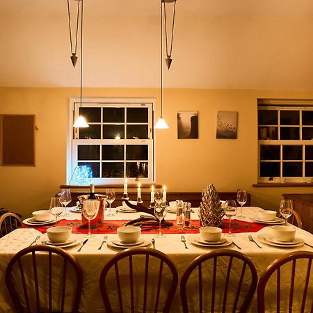 Nature Charm & Fruit Delights, Multi-Generation Celebratory Home -Try, Relax, Repeat - Sellindge Ашфорд Екстериор снимка